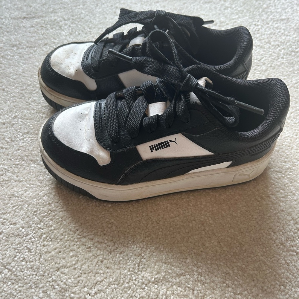 Puma Kids Shoes Black and White